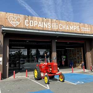 COPAINS DES CHAMPS, un professionnel de l'épicerie à Saintes