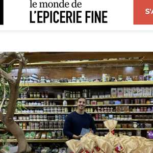 Yacine , un professionnel de l'épicerie à Issy-les-Moulineaux